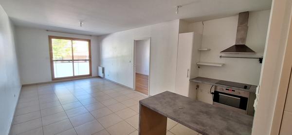 Location appartement 2 pièces - F2 Lyon - LYON