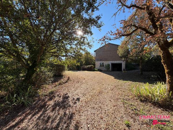 VERS - Maison bois avec sous-sol, sur 5000m² de terrain