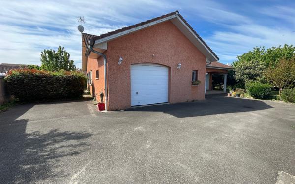 Maison à vendre    4 pièces •  Pont-de-Chéruy