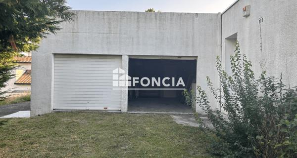 À vendre Maison 4 pièces 168.71 m² - Saint-péray 07130