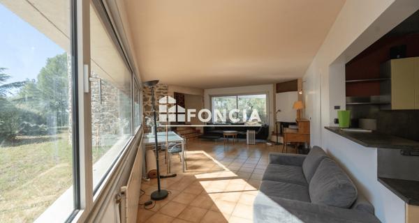 À vendre Maison 4 pièces 168.71 m² - Saint-péray 07130