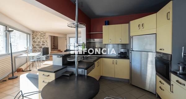 À vendre Maison 4 pièces 168.71 m² - Saint-péray 07130