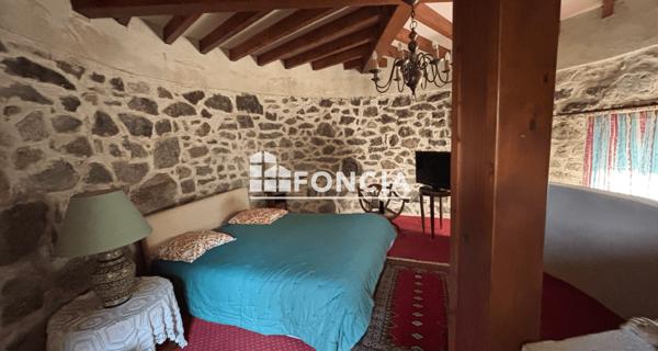 À vendre Maison 4 pièces 168.71 m² - Saint-péray 07130