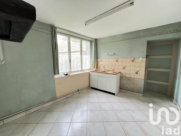 Maison de ville 5 pièces de 107 m² à Oizé (72330)