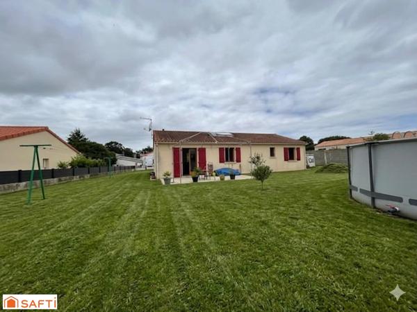 Maison 102 m2, 889 de superficie terrain