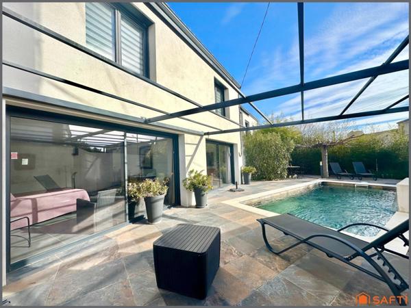 Maison familiale rénovée à proximité d'AVIGNON
