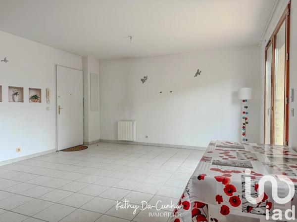 Appartement 3 pièces de 64 m² à Limay (78520)