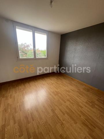 Vente
                Appartement114 m² - 5 Pièces -
                    TARBES (65000)