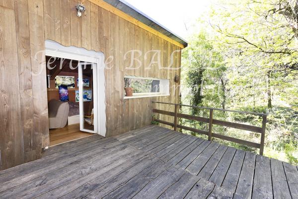 Maison
         2 pièces
        - 67 m² 100 000 € *