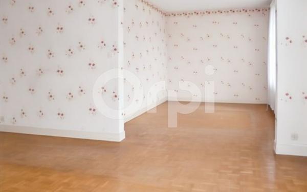 Appartement à vendre    2 pièces • 60,22 m2 Senlis