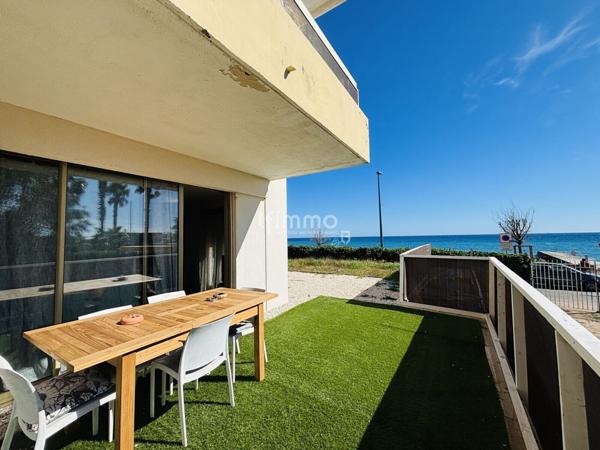 Front de mer, Appartement-maison avec jardin 175 m²