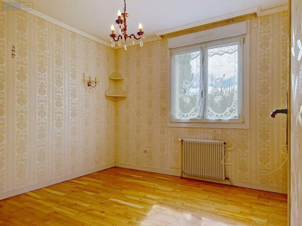 Maison à vendre à Saint-Méloir-des-Ondes en Ille-et-Vilaine (35350), ref : 089/3298