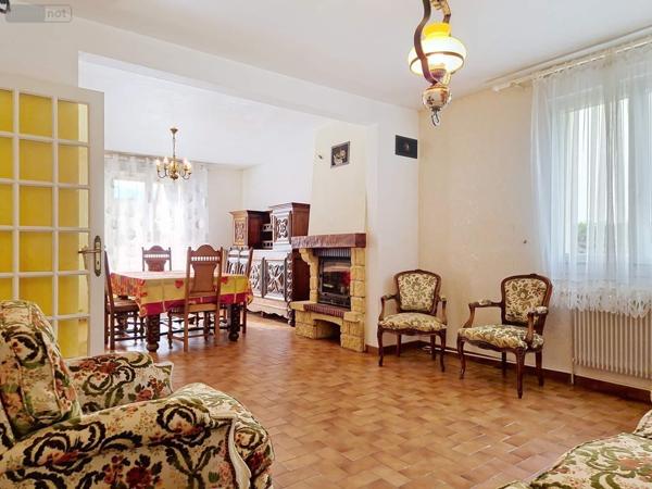 Maison à vendre à Saint-Méloir-des-Ondes en Ille-et-Vilaine (35350), ref : 089/3298