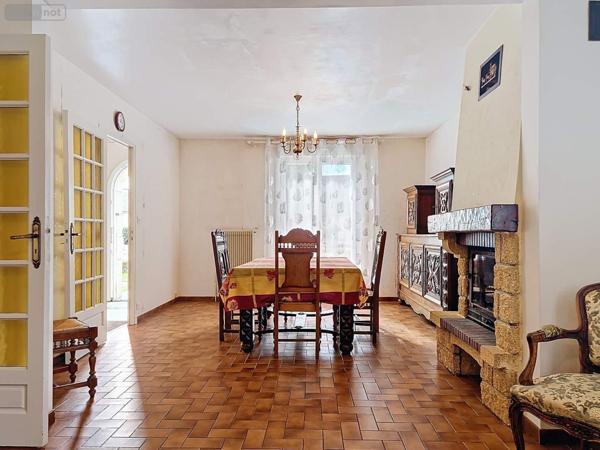 Maison à vendre à Saint-Méloir-des-Ondes en Ille-et-Vilaine (35350), ref : 089/3298