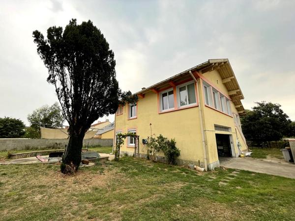 Maison familiale avec piscine et revenus locatifs ? Paimboeuf (44560)