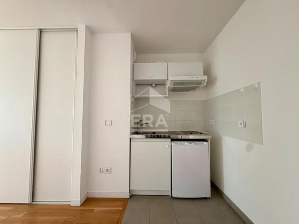 COURBEVOIE - Résidence SKY (2015) - Studio 33 m² avec parking