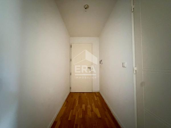 COURBEVOIE - Résidence SKY (2015) - Studio 33 m² avec parking