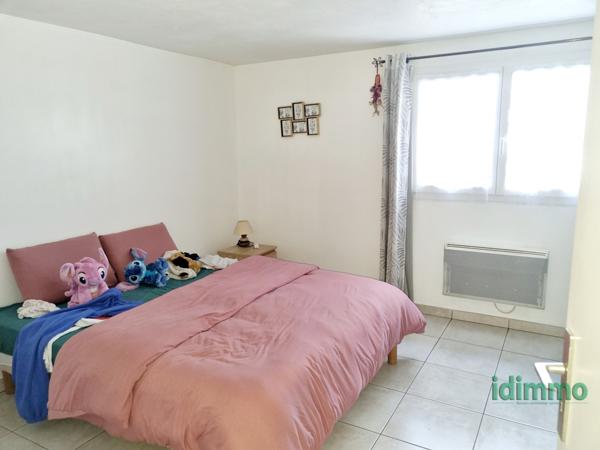 Affaire Draguignan appartement F2 en rez de jardins avec jardin 180m et 2 places parking 159000€ crn2377 dpe d Draguignan (83300)