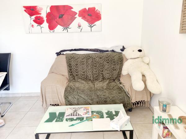 Affaire Draguignan appartement F2 en rez de jardins avec jardin 180m et 2 places parking 159000€ crn2377 dpe d Draguignan (83300)