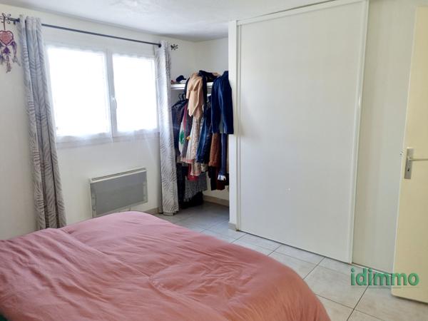 Affaire Draguignan appartement F2 en rez de jardins avec jardin 180m et 2 places parking 159000€ crn2377 dpe d Draguignan (83300)