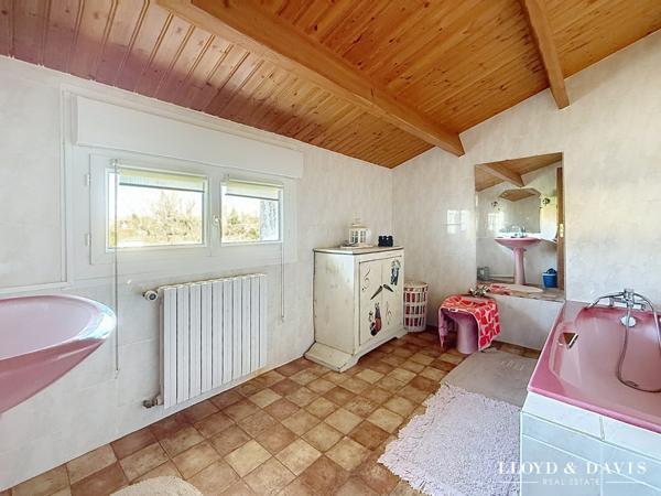 Meschers centre : Maison 144 m², 3 chambres, terrain 548 m²