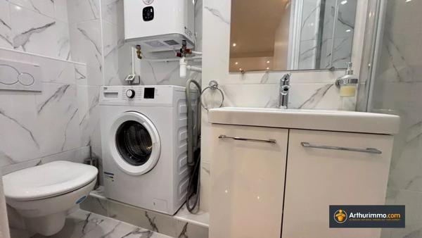Location                                                      Appartement
                        
                     1 pièces                                         à Nice