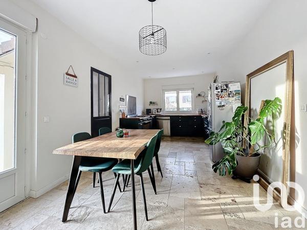 Maison 4 pièces de 86 m² à Gretz-Armainvilliers (77220)