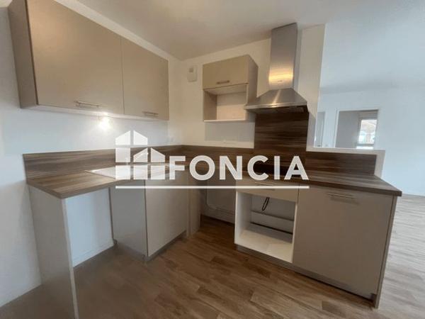 Location Appartement 3 pièces 63.8 m² - 104 AVENUE DE ROUEN Vernon 27200