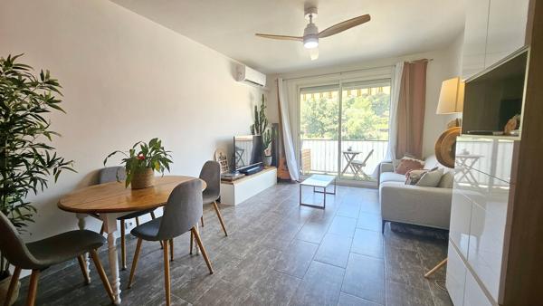Appartement La Garde 3 pièce(s) 60.97 M2 - vue sur le château, proche commodités