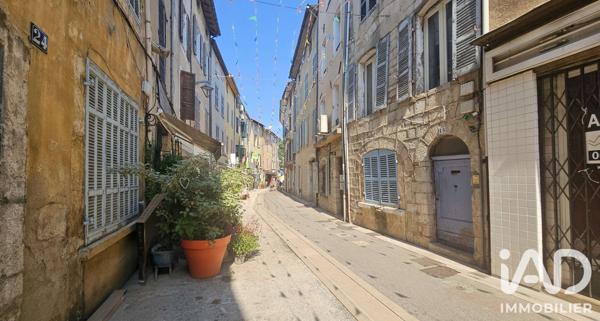 Appartement à vendre 2 pièces 58,96 m² Saint-Maximin-la-Sainte-Baume