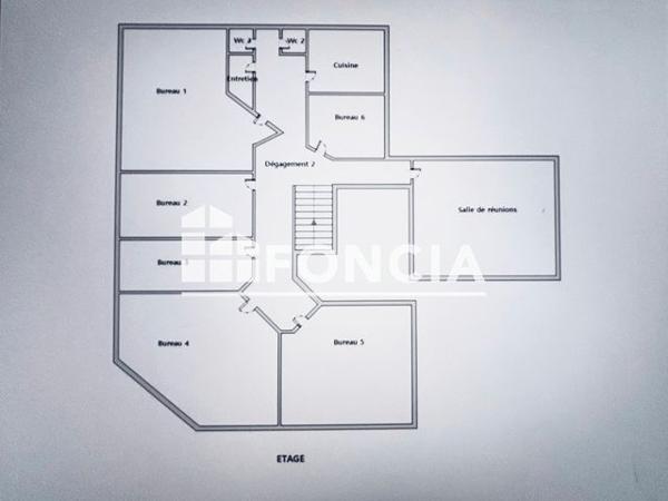 À vendre Local commercial 373 m² - Saint-étienne 42100