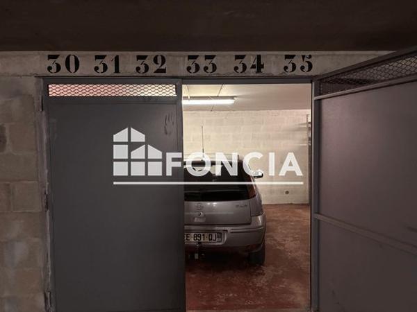 À vendre Local commercial 373 m² - Saint-étienne 42100