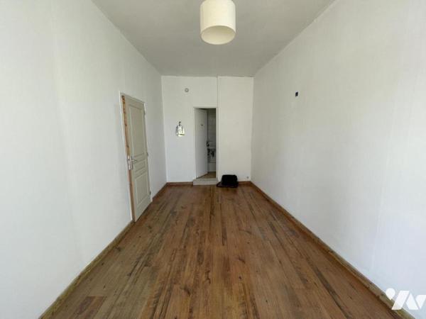 A VENDRE IMMEUBLE - 22500 PAIMPOL