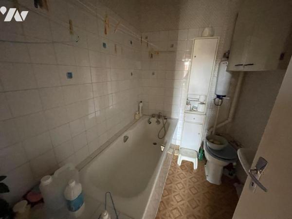 A VENDRE IMMEUBLE - 22500 PAIMPOL