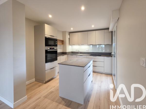 Location appartement 3 pièces 76 m² Annecy-le-Vieux