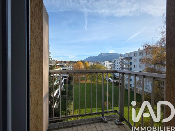 Location appartement 3 pièces 76 m² Annecy-le-Vieux