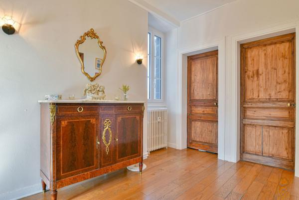 Appartement 6 pièces - 135 m² Exclusivité efficity