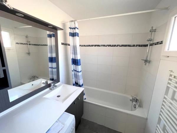 Vente Maison 5 pièces 103 m2 à Saint-Médard-en-Jalles