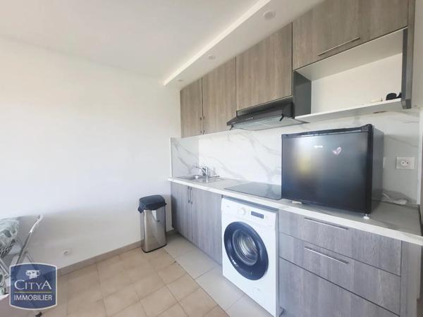Appartement à louer 1 pièce 24.41m² Saint-Raphaël (83700)