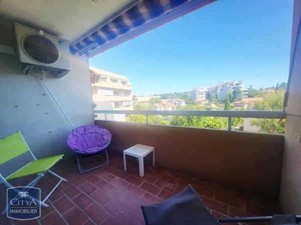 Appartement à louer 1 pièce 24.41m² Saint-Raphaël (83700)