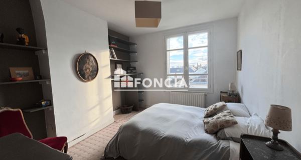 À vendre Maison 8 pièces 203 m² - Tours 37000