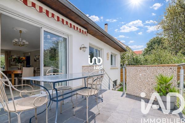 Maison à vendre 7 pièces 140 m² Livry-Gargan