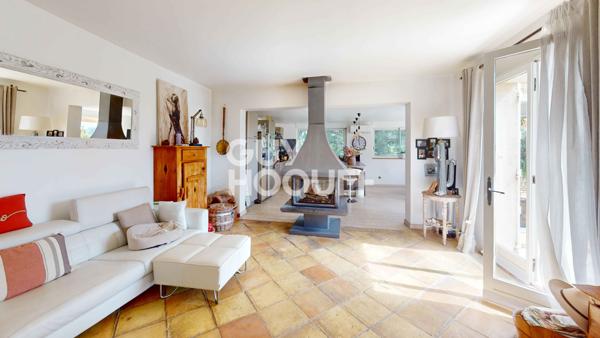 MAISON À VENDRE DE 5 PIÈCES DE 190,00 M²