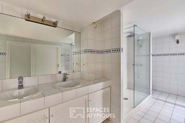 Loft en duplex avec verrières – Place des Victoires