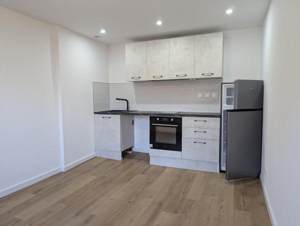 Location / Appartement T2