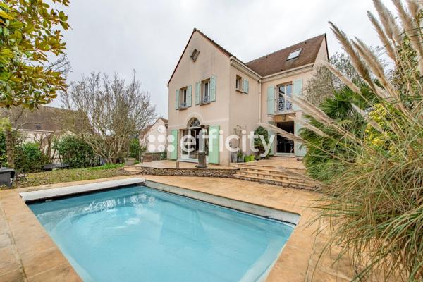 Maison 7 pièces - 223 m² Bien prestige