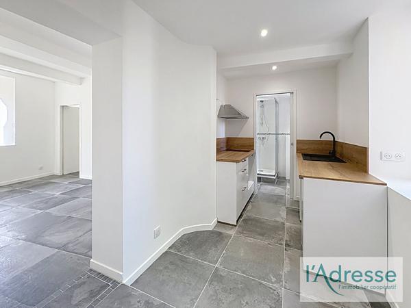 Appartement Ajaccio 2 pièce(s) 24.35 m2 - vue dégagée
