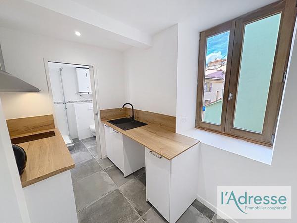 Appartement Ajaccio 2 pièce(s) 24.35 m2 - vue dégagée