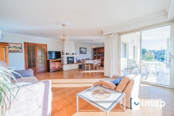 Nice Belle villa 6 pièces avec vue dégagée sur la mer