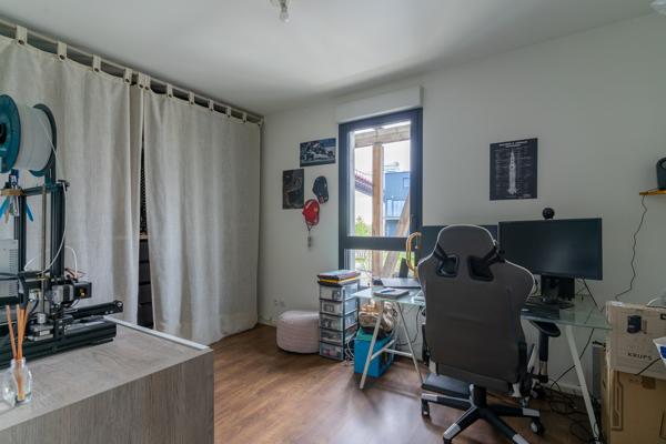 Appartement 4 pièces, récent sur les Berges de la Garonne